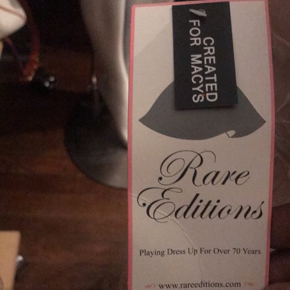 New Rare Edition dresses size 10 Taupe children - Picture 5 of 6